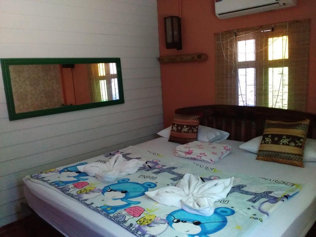 Хостел Green House Backpacker Чіангмай Екстер'єр фото